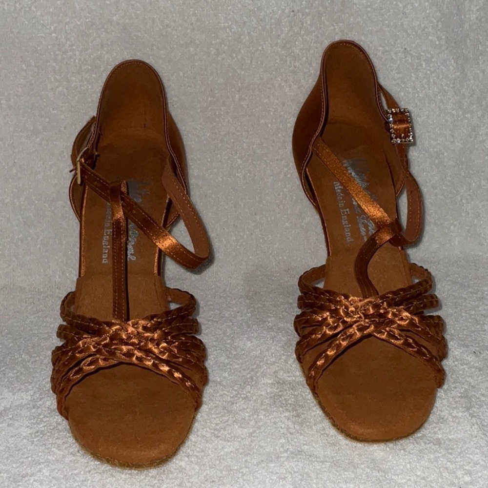 International Dance Shoes “Neeve” Tan Satin – Women’s Size 3.5 - Picture 2 of 5